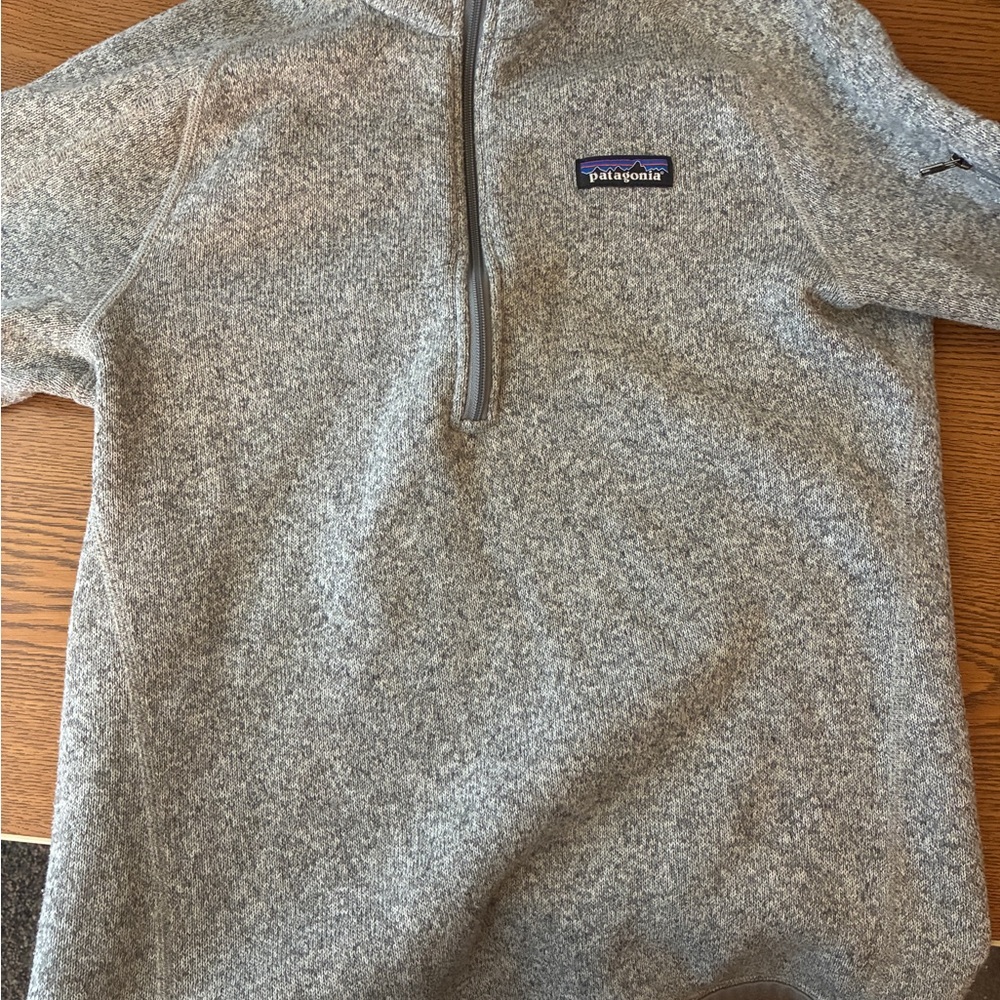 Patagonia Women's Heathered Gray Pullover